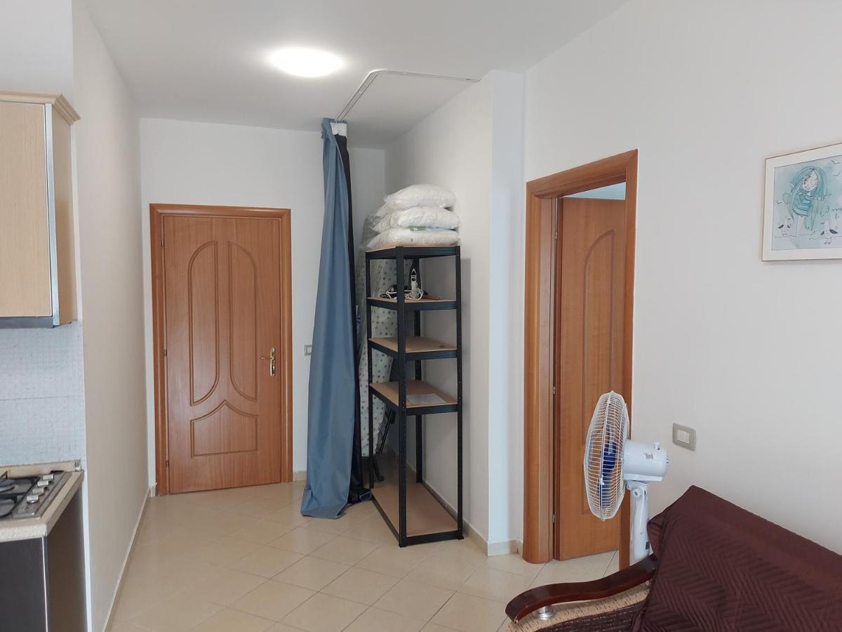 Golden Beach Apartments ดูร์เรส ภายนอก รูปภาพ