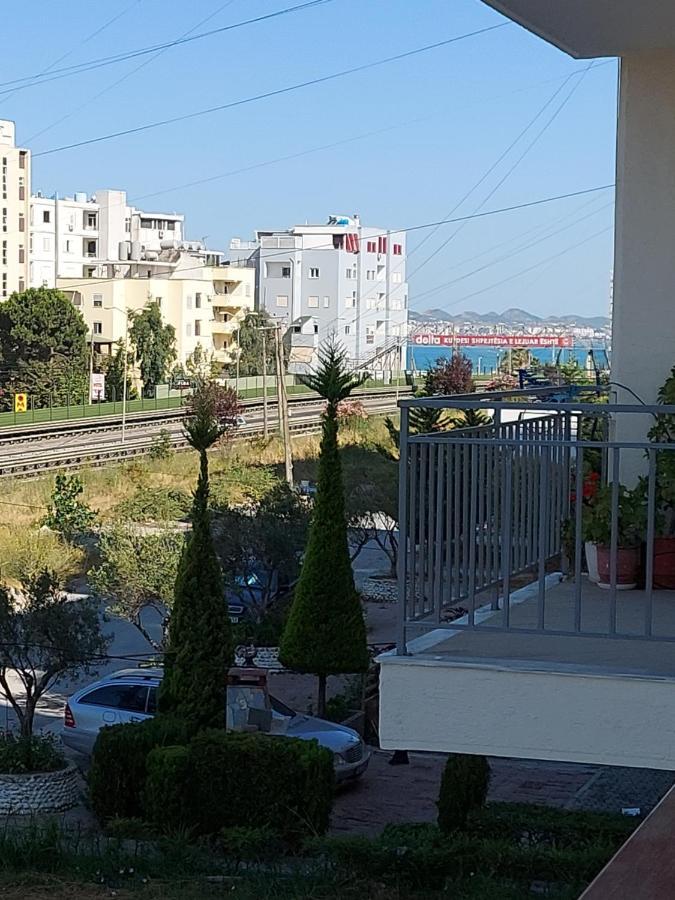 Golden Beach Apartments ดูร์เรส ภายนอก รูปภาพ